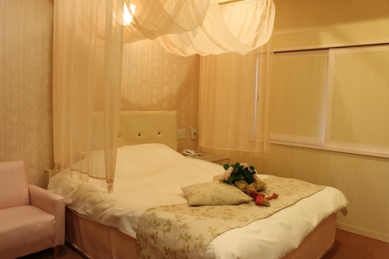 Pal Annex Kumamoto (Adults Only) Hotell Exteriör bild
